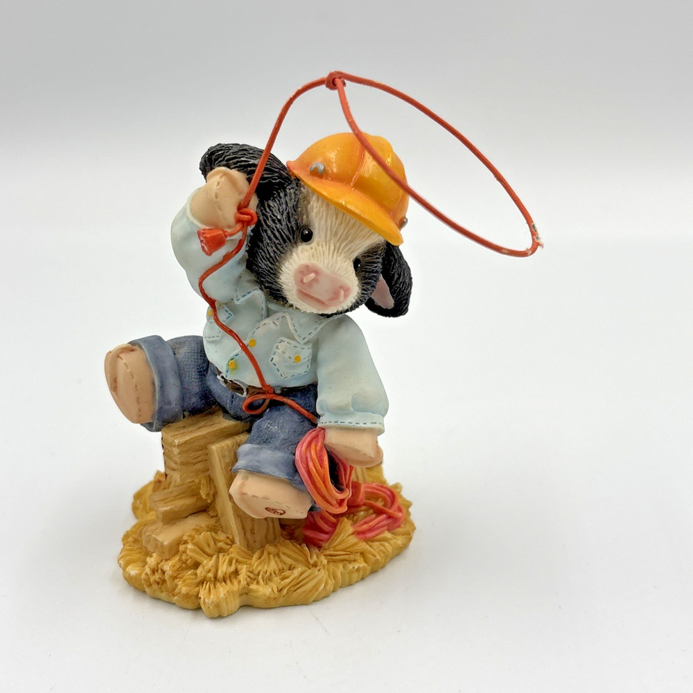 Mary’s Moo Moos Enesco Figurine Herd Worker Cowboy 1998 Line Man Rodeo Lasso